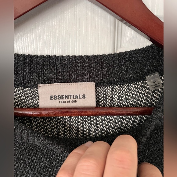 Mens Essentials FOG Fear of God Jacquard Knit Cotton Crewneck Sweater - Picture 5 of 10